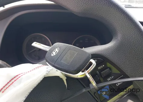 2016 Hyundai Tucson Se from USA, damaged, VIN KM8J33A41GU154780